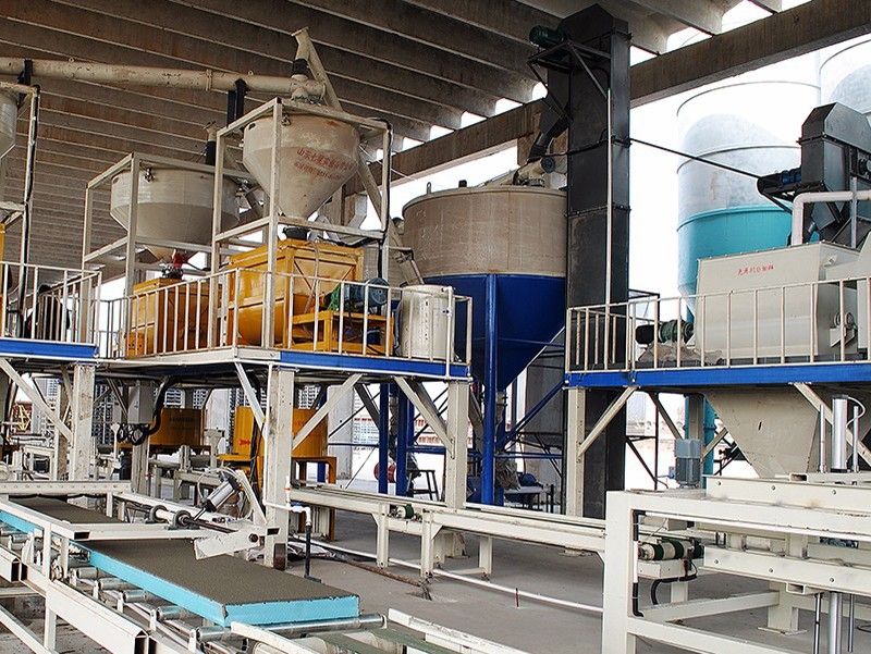 保溫一體板生產車間