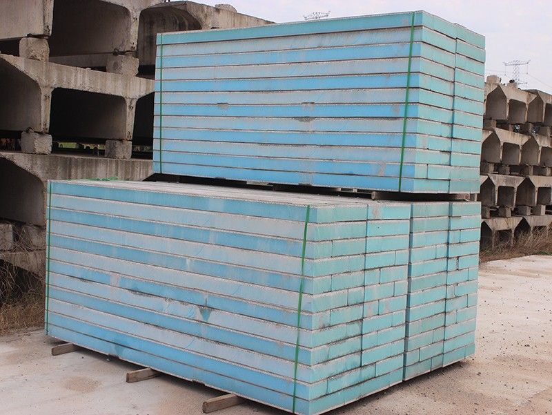 安裝保溫一體化板注意事項(xiàng)